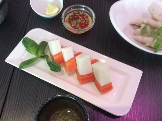 Poached pears is a Dutch winter dessert cooked with a lot ...