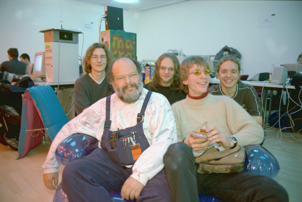 Documents - Wau Holland Stiftung